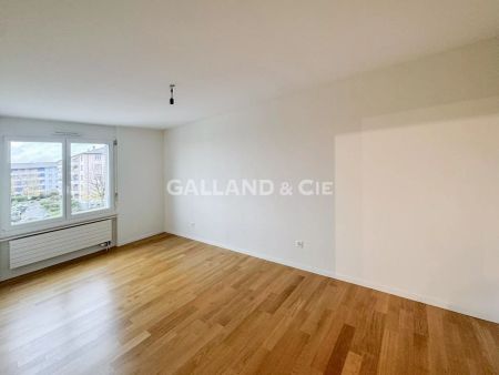 Spacieux 4.5 pièces avec grand balcon – Idéal pour une famille - Foto 2