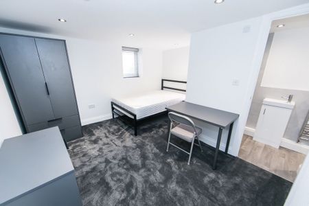 Hartley Grove, Woodhouse, Leeds - Photo 3