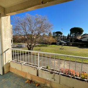 Appartement Pertuis- 3 pièces - 70m² - Photo 3