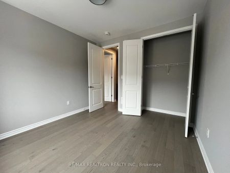 Condo Townhouse For Lease | W9250716 - Photo 5