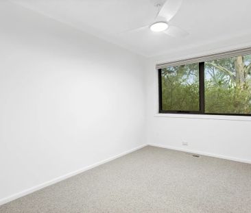 73 Macalister Crescent, Curtin. - Photo 5