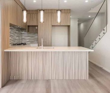 Stunning 4-Bedroom Family Home in Karaka - Photo 2