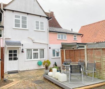 2 bedroom terraced house to rent - Photo 3