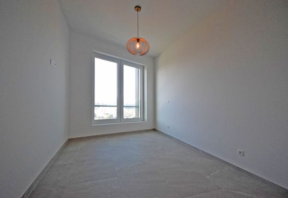 LUXE NIEUWBOUWAPPARTEMENT IN HARTJE ROESELARE - Photo 1