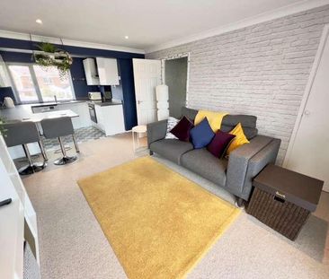 Prebends Field, Gilesgate, Durham, DH1 - Photo 2