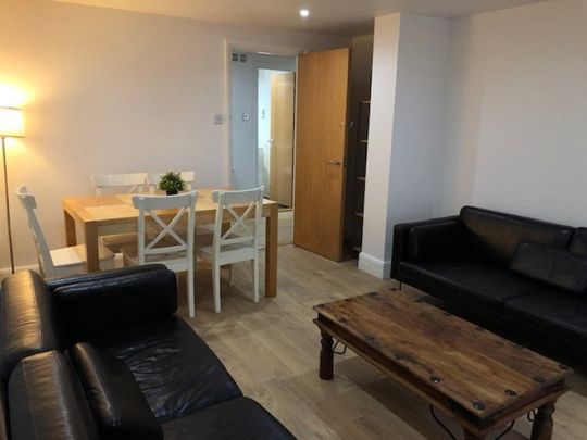 Bourne House - Photo 1