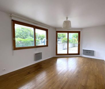 Location Appartement 2 pièces 51m² STE GENEVIEVE DES BOIS 91700 - Photo 3