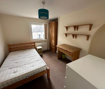 6 bedroom flat to rent - Photo 6