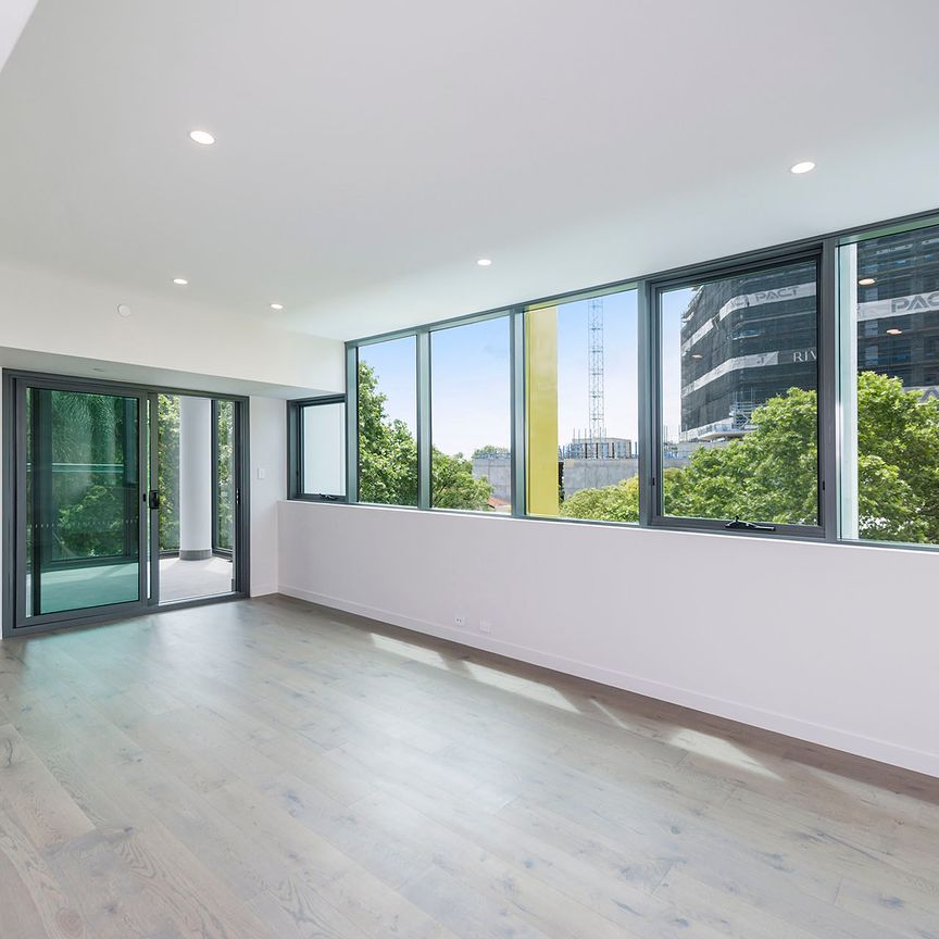 302/3 Kintail Road, Applecross WA 6153 - Photo 1