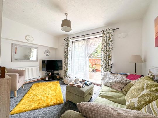 1 bedroom flat to rent - Photo 1