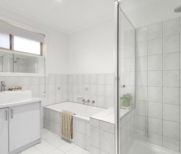 Charming Family Home in a Prime Meadow Heights Locale - Photo 6