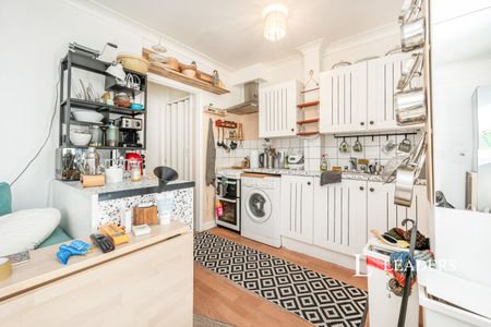 1 bedroom apartment to rent Watling Street, Bletchley, Milton Keynes, Buckinghamshire, MK2 - Photo 5