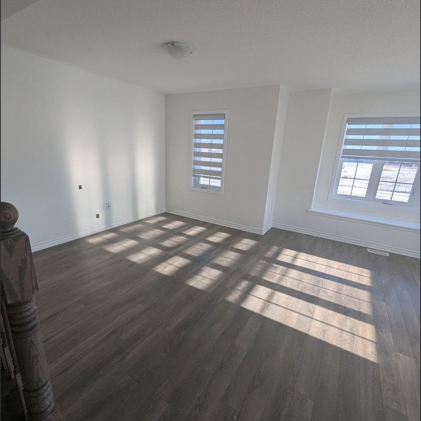 For Lease - 456 Remembrance Drive, Brampton, Ontario - Photo 1