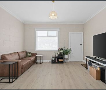 Stunning Location with Ocean and Jetty Views! - Photo 1