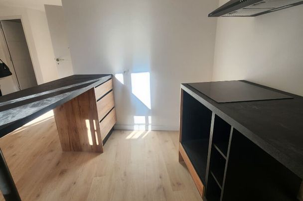 Appartement à louer Beziers 2 pièce(s) 47.48 m2 - Photo 1