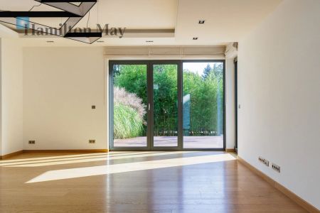 Przestronny, elegancki dom w zabudowie bliźniaczej w prestiżowej części Wilanowa - Photo 2