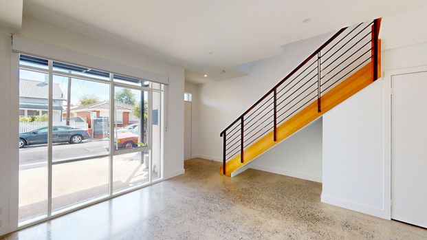 Stunning Fully Renovated 3-Bedroom Townhouse in the Heart of Richmond - Photo 1