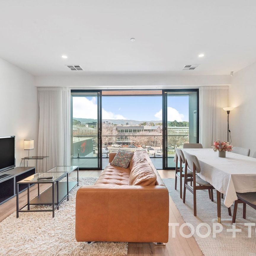 Stylish 2-Bedroom Furnished Apartment in Kent Town! - Photo 1