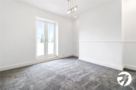 4 bedroom townhouse to rent - Photo 4