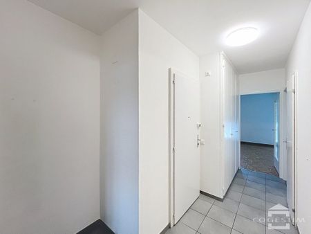 Proche du centre ville appartement de 3 pièces au rez-de-chaussée - Photo 2