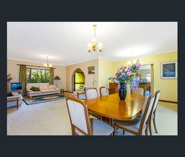 Spacious Family Home with Versatile Living - Photo 3