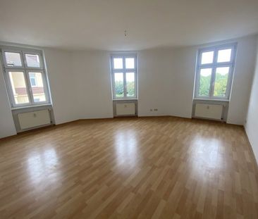 Helle 2-Zimmer-Wohnung mit Einbauküche! - Photo 3