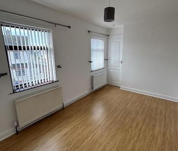 4 Norglen Parade, Belfast, BT11 8DN - Photo 2