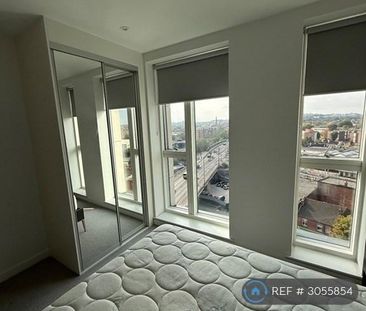 2 bedroom flat to rent - Photo 6
