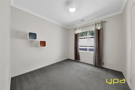 Light, Bright & Perfectly Located – Your Next Home in Doreen! - Photo 2