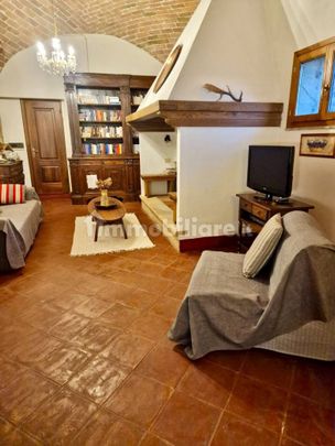 Casa colonica Strada Provinciale di Grotti, Monteroni d'Arbia - Foto 1