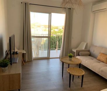 Alquiler de piso en Calle Hermanos Álvarez Quintero, 9 - Photo 6