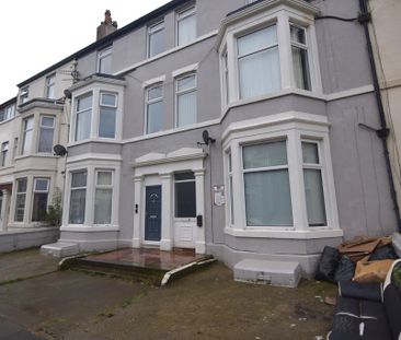 To Let 1 Bed Apartment - Photo 6
