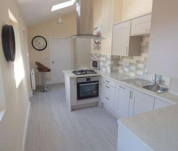Rupert Road, Huyton, Liverpool, L36 - Photo 6