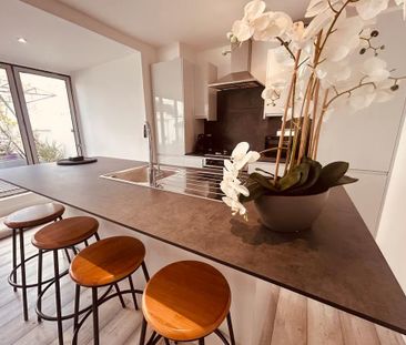 2 bedroom penthouse to rent - Photo 5