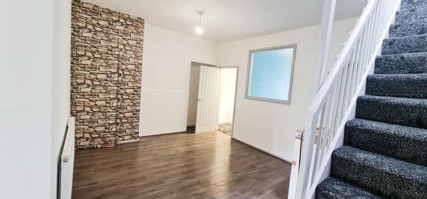 Brynymor Road, SWANSEA - Photo 1