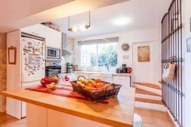 Luxury Villa for rent in Náquera, Valencia - Photo 1