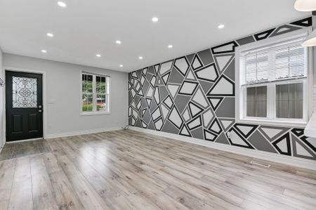 For Lease - 54 Craigmiller Avenue Unit# Upper, Hamilton, Ontario - Photo 2