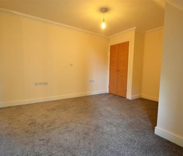 2 bedroom apartment to rent - Photo 6