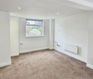 1 bedroom semi-detached house to rent - Photo 6