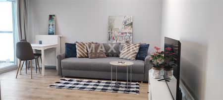 Kawalerka przy porcie zamieszkaj. - Zdjęcie 4