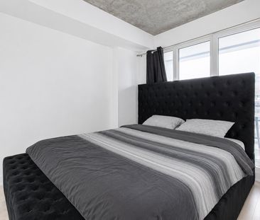 2300 Rue Tupper, Montréal (Ville-Marie), QC H3H - Photo 4
