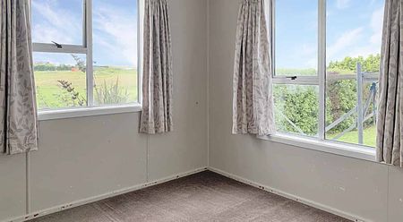 KAKANUI - 4 BEDROOM - Photo 2