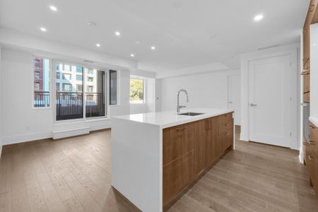 For Lease - 259 The Kingsway N/A Unit# 203, Toronto, Ontario - Photo 4