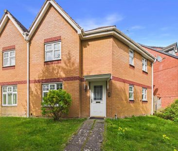 3 bedroom terraced house to rent - Photo 5