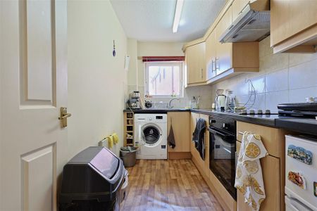 1 bedroom Apartment to rent in Pavillion Mews, Jesmond, Newcastle upon Tyne NE2 - Photo 4