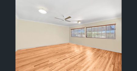 Perfect family home highly sought-after location. - Photo 4