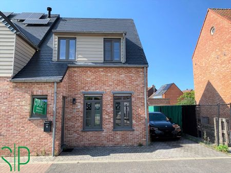 Lichtrijke woning met 3 slaapkamers en tuin gelegen te Zoerle-Parwijs. - Photo 2