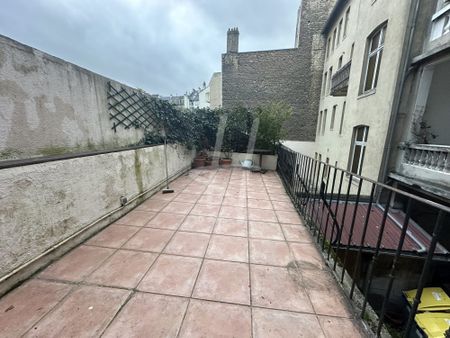 Location Appartement 4 pièces 107m² METZ 57000 - Photo 3