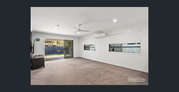 APPLICATIONS CLOSED - Modern and Spacious 2-Bedroom Unit - Ideal Location in Raceview - Photo 1