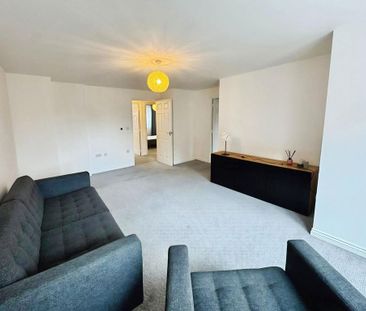 2 bedroom flat to rent - Photo 4